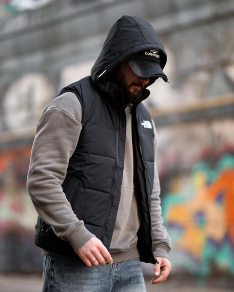 Чоловіча безрукавка TNF total black ТР 95375 VOENTORGZSU
